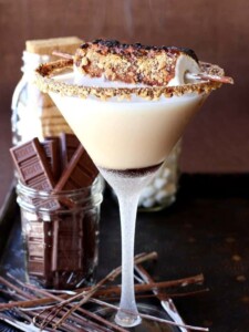 Roasted marshmallows garnish this S'mores Martini!