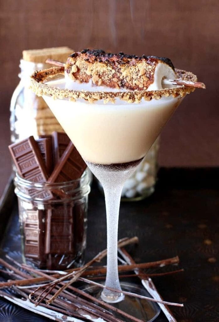 Roasted marshmallows garnish this S'mores Martini!