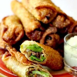 taco egg rolls with sauce