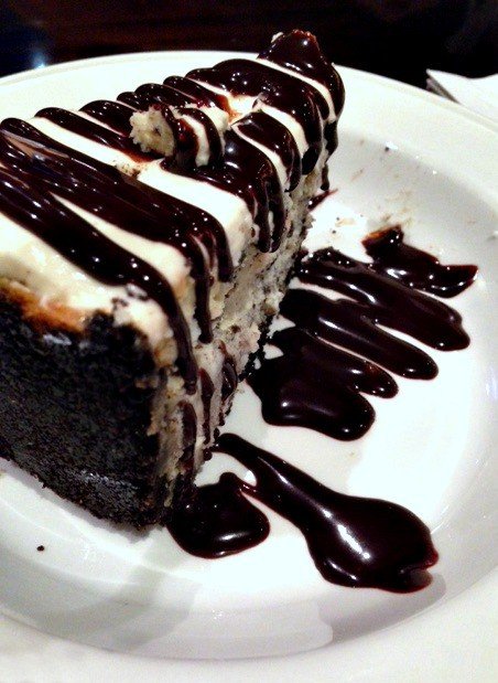oreo cheesecake at hard rock cafe