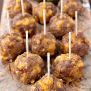 These Cheeseburger Meatballs are perfect for appetizers or a fun dinner!