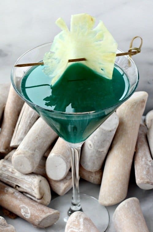 A Seven Seas Martini is a cocktail recipe made with Amaretto