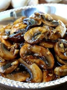 mushrooms in oyster sauce