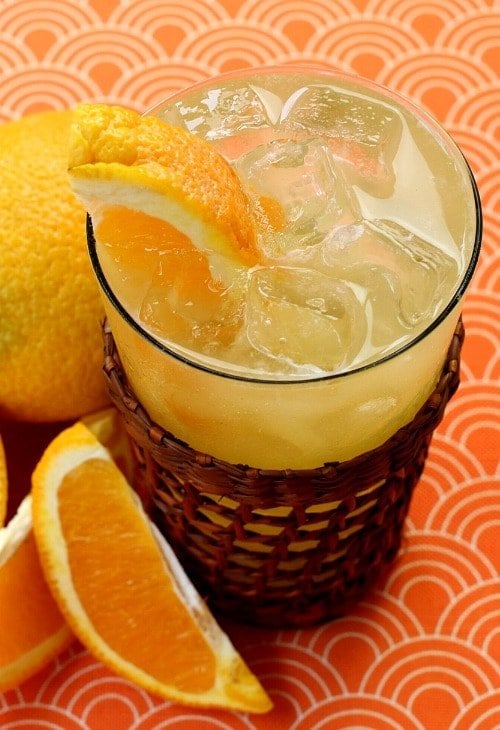 Rumdriver Cocktail with oranges