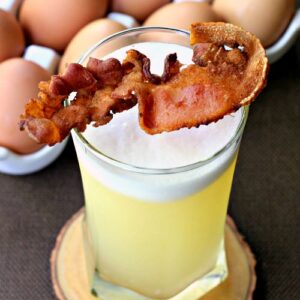 Bacon gin fizz cocktail