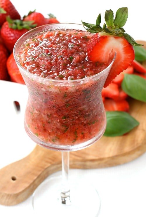 strawberry-basil-margarita-top