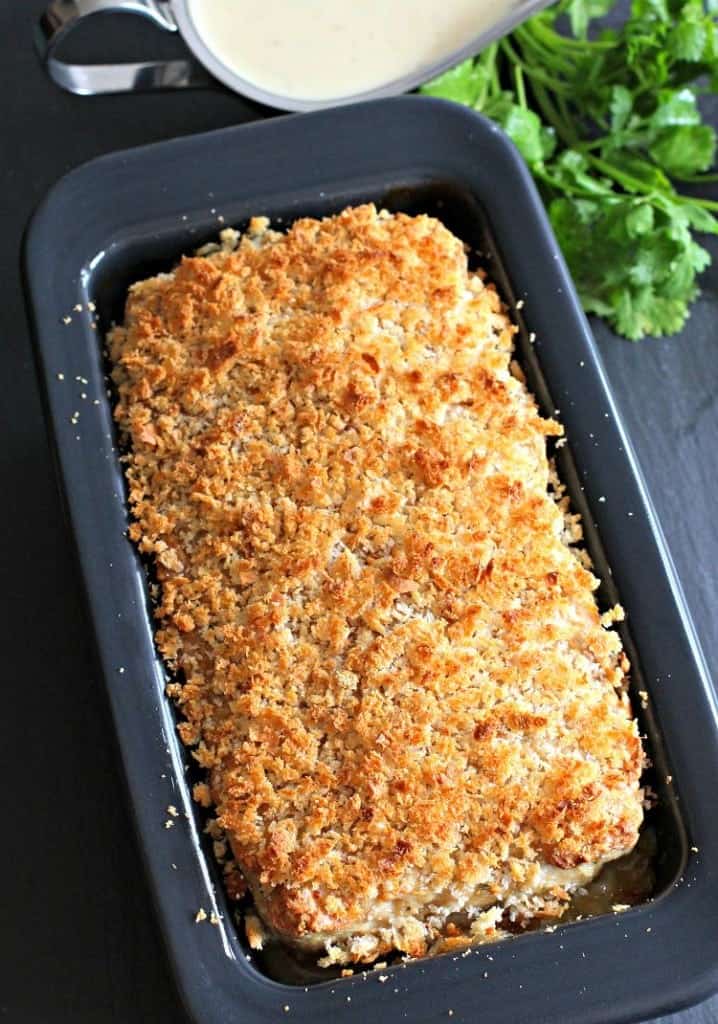Chicken Cordon Bleu Meatloaf is an easy chicken recipe with a crunchy breadcrumb topping