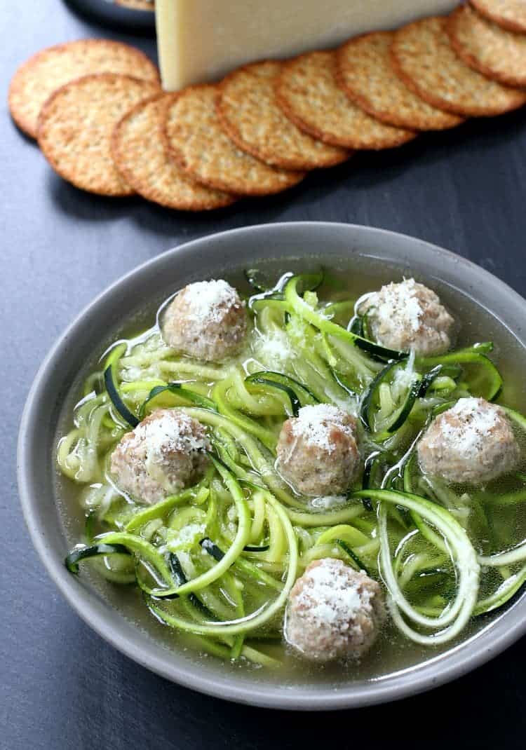 Try this Meatball Soup with Zoodles for a low carb soup recipe the whole family will enjoy! A delicious and healthy soup recipe! Italian Meatball Soup with zoodles
