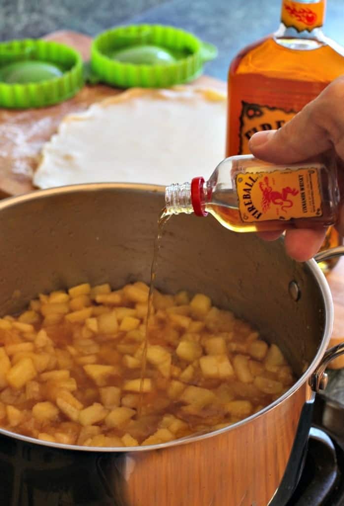 fireball-whisky-apple-pies-pot