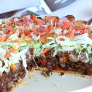 This Loaded Taco Pie is going to be a hit at the dinner table!