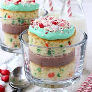 ice cream cake trifle in dish