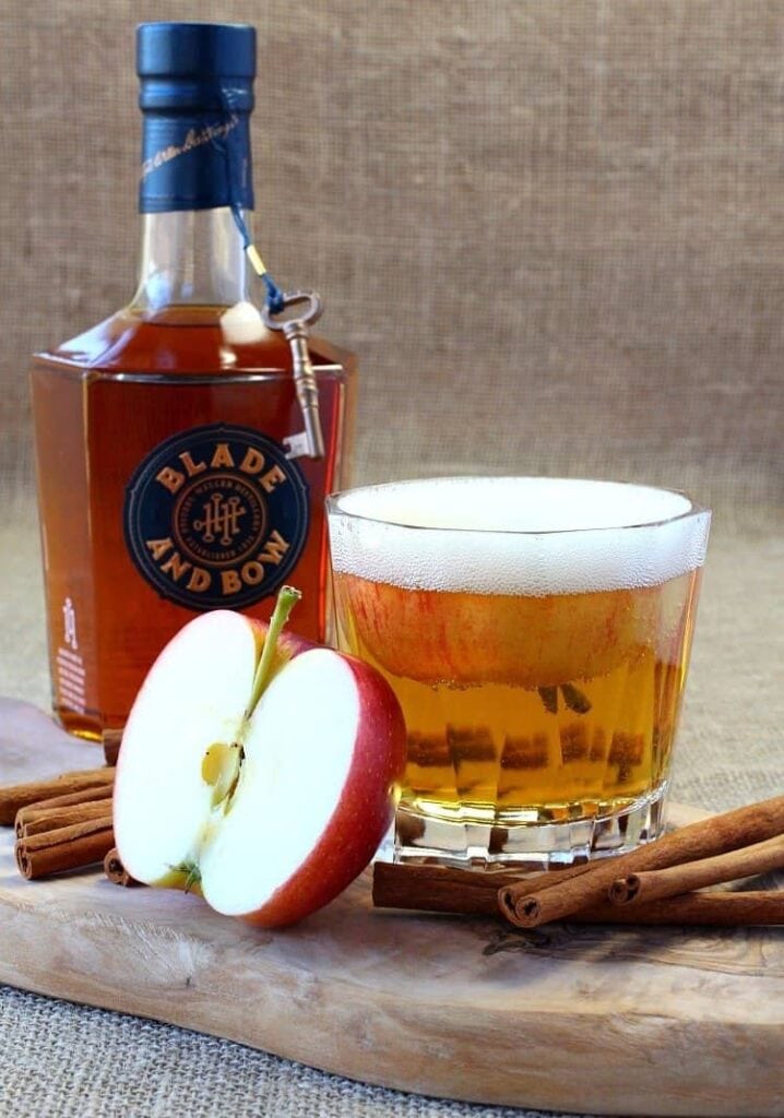 Big Apple Bourbon Cocktail Recipe Easy Bourbon Party Drink