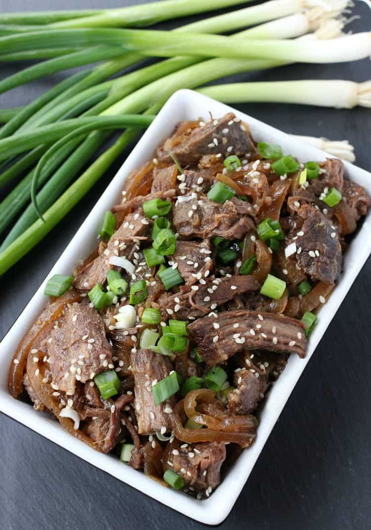 slow cooker shaking beef with scallions