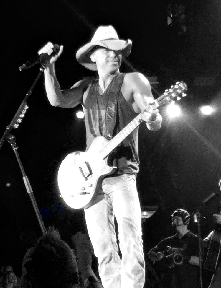 kenny-chesney-concert