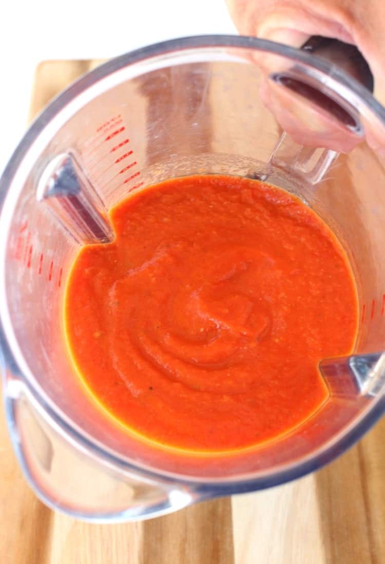 homemade-marinara-sauce-blender