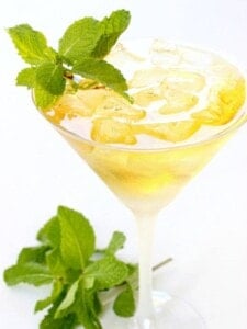 Minty Manhattan is a crisp, refreshing twist on the classic!