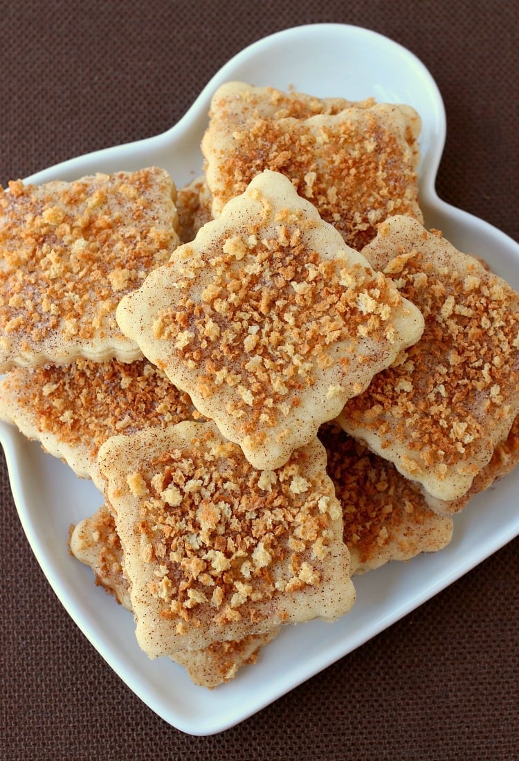Cinnamon Toast Crunch Sugar Cookies are easy enough for the kids to make!