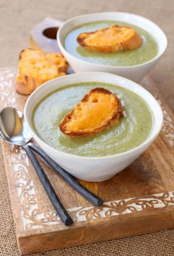 Make this Broccoli Soup with Cheddar Toast for a comforting, fast dinner!