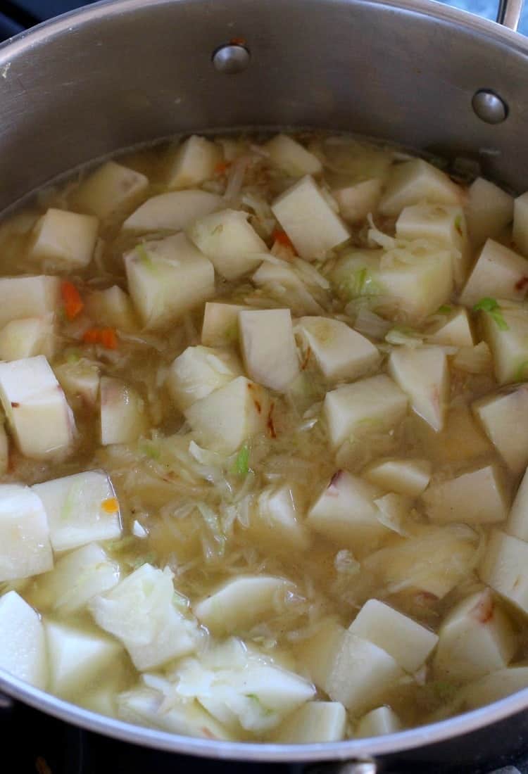 Creamy Corned Beef and Potato Chowder is a soup recipe that has potatoes and corned beef