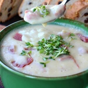 This Creamy Corned Beef Chowder is a total comfort food leftover dinner recipe!