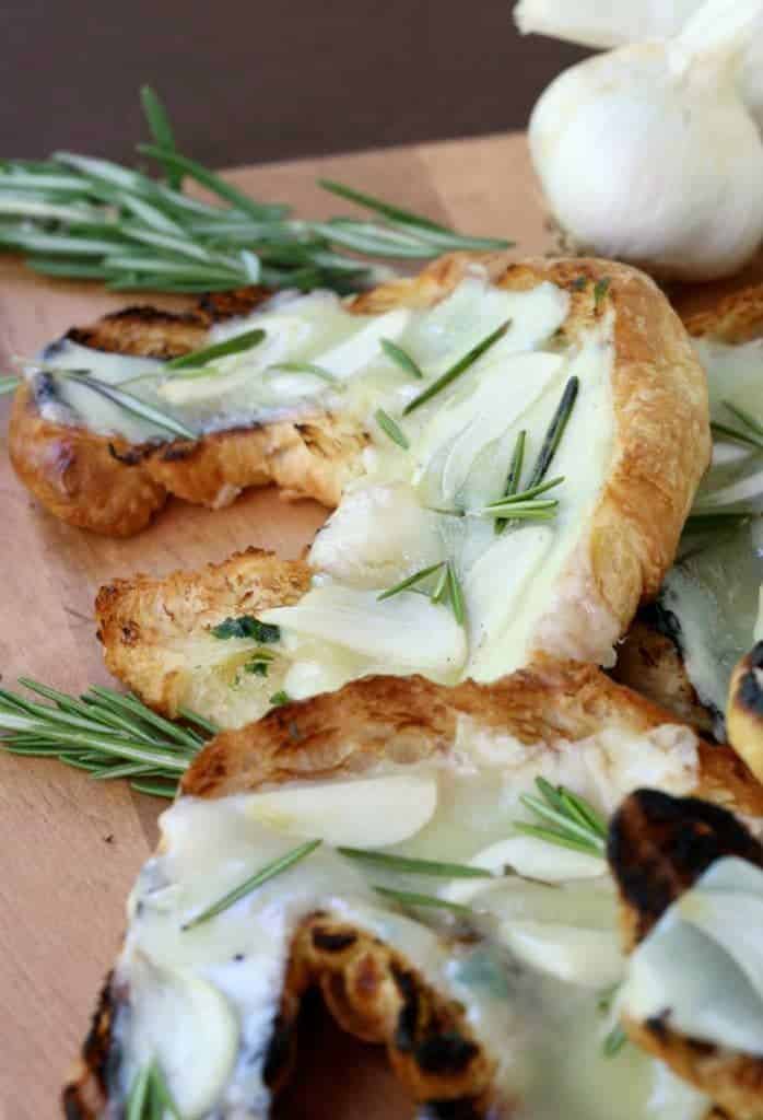 Grilled Cheese Garlic Croissants are hitting the grill tonight!