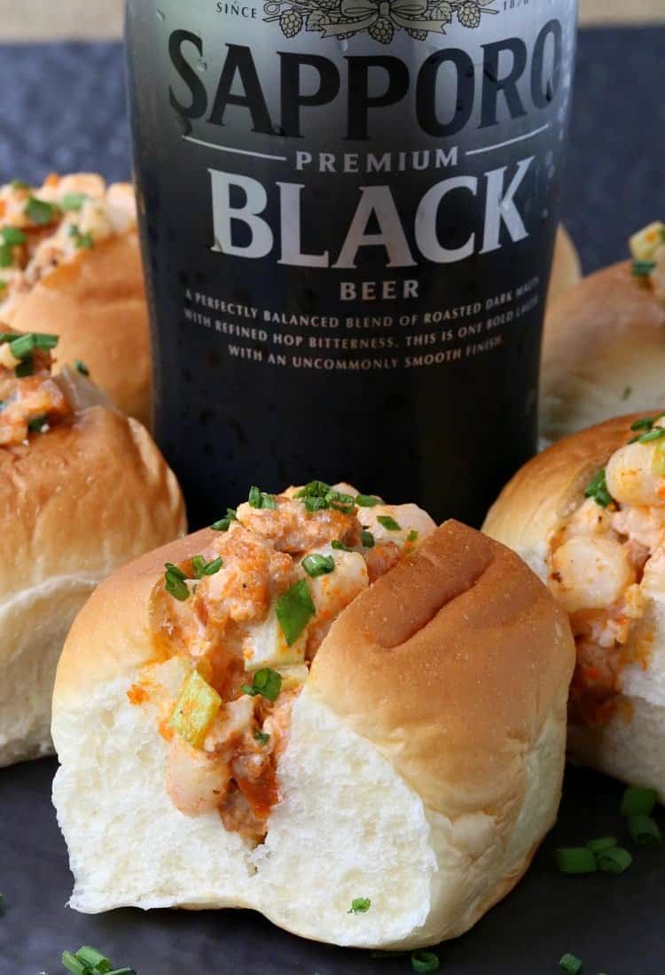 Mini shrimp chorizo rolls with beer