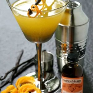 This Orange Blossom Vodka Martini is perfect for warm summer days!