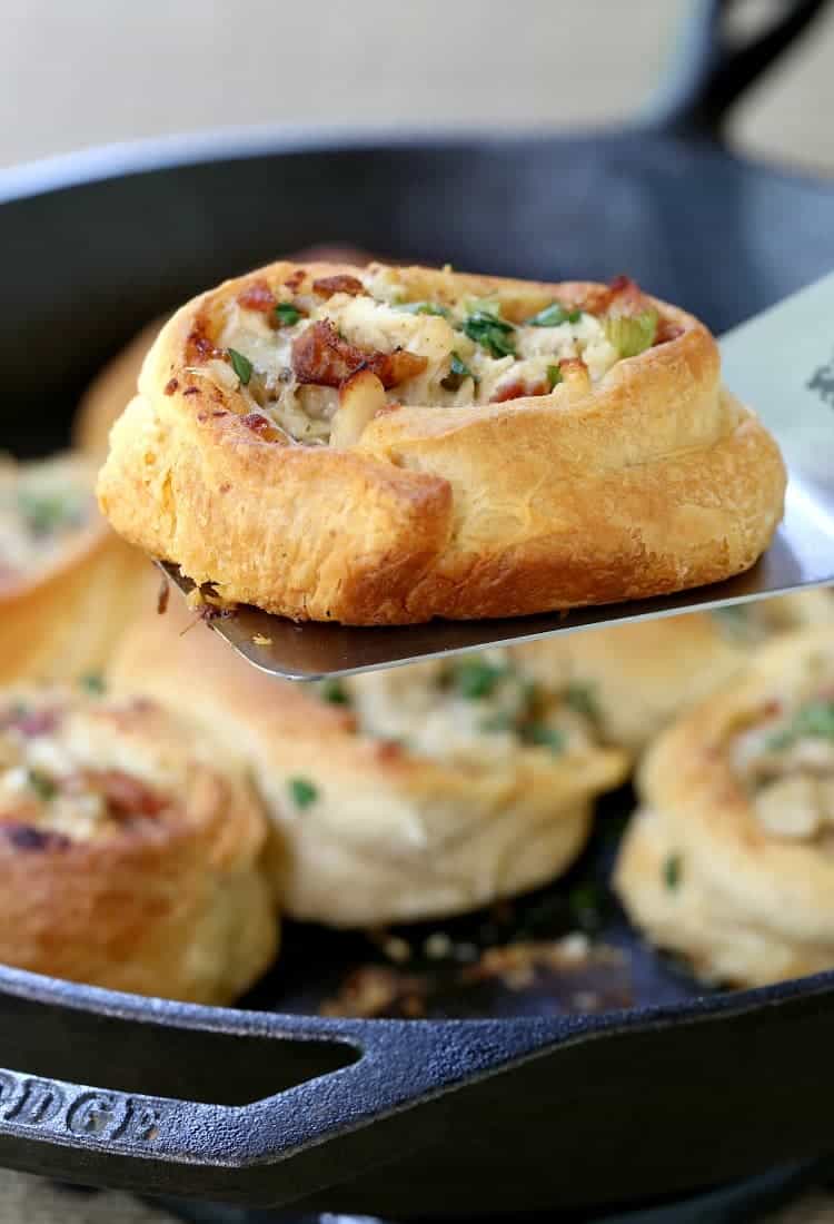 These Bacon Ranch Skillet Chicken Rolls are going to be a hit for dinner!