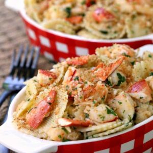 This Brown Butter Lobster Roll Pasta is comfort food at it's best!