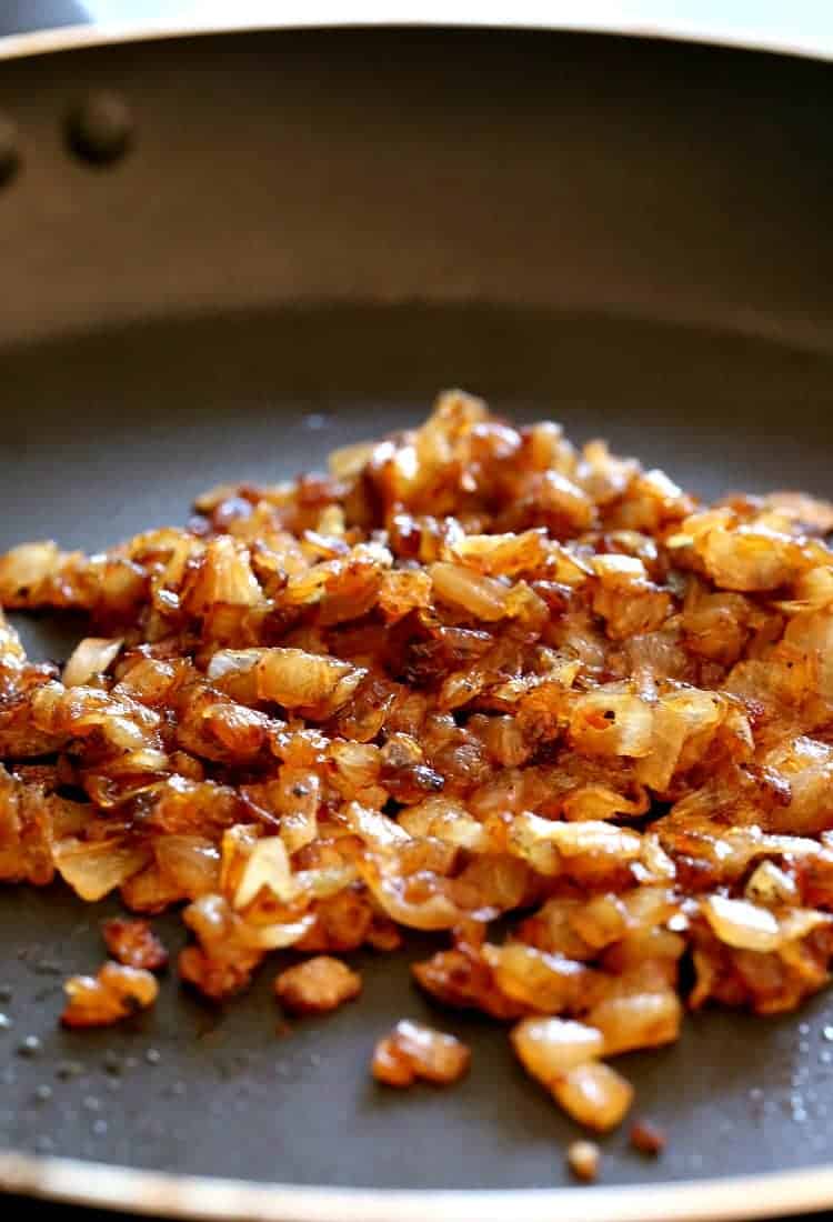 Caramelized Onion Chicken Salad is sweet and creamy with a bit of crunch! Sweet, caramelized onions takes this chicken salad over the top! Caramelized Onions Chicken Salad, caramelized onions finished