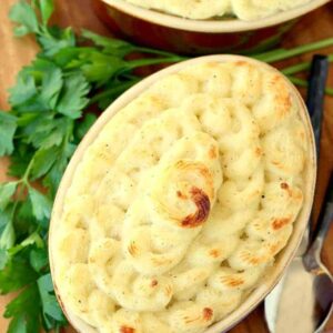 Use up all those leftovers and make this Leftover turkey Shepherd's Pot Pie!