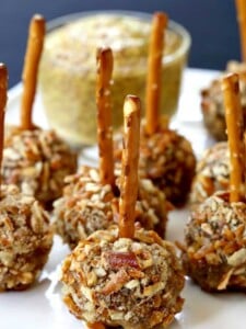 These Beer and Pretzel Cocktail Meatballs are perfect party food!