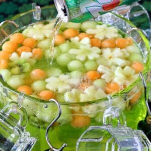 7UP pouring into a punch bowl