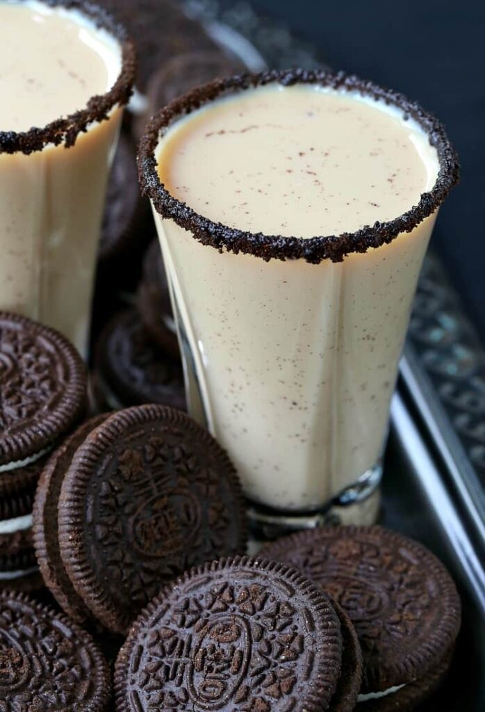 Oreo Cookie Shots on a tray with cookies close up
