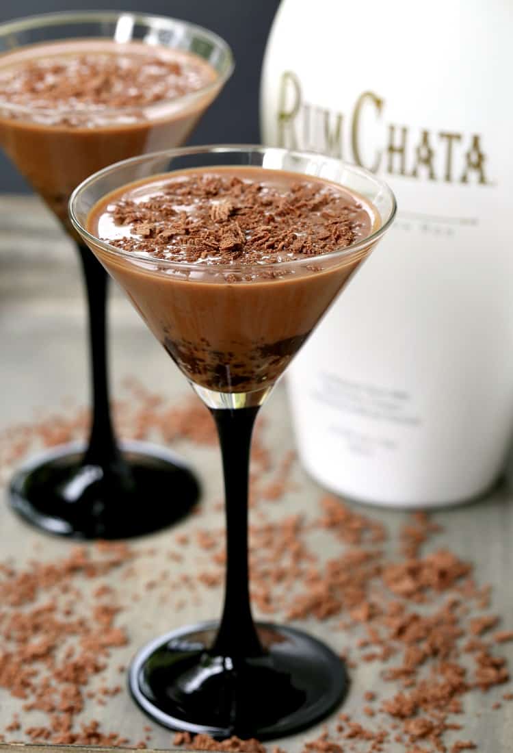 This Mississippi Mud Pie Martini is a RumChat drink made with chocolate vodka and a cookie crust