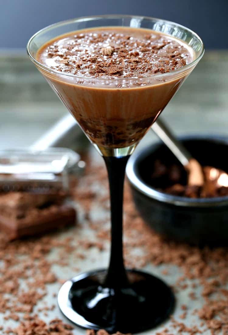 This Mississippi Mud Pie Martini is a RumChata drink that can de served as a dessert martini