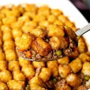 Ground Beef Tater Tot Casserole is a comfort food dinner recipe with beef and a tater tot crust