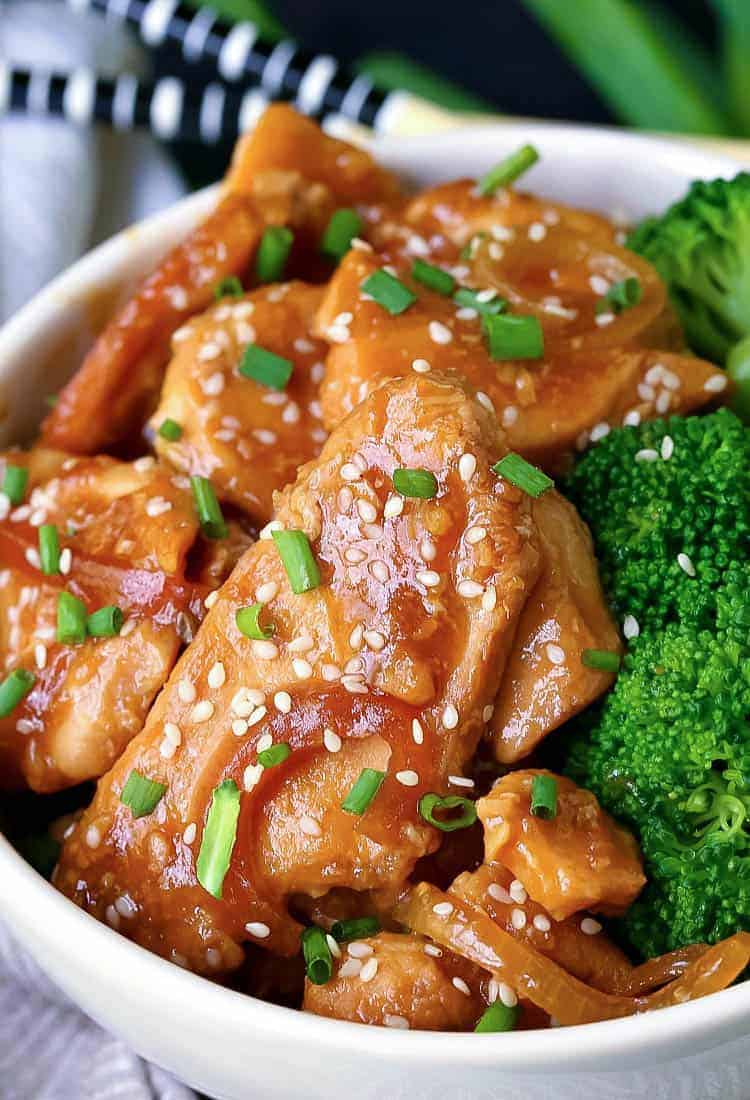 This Slow Cooker Mongolian Chicken is a family favorite dinner recipe! This easy chicken recipe can be served over rice or ramen! Slow Cooker Mongolian Chicken is a chicken recipe that can be served with steamed vegetables