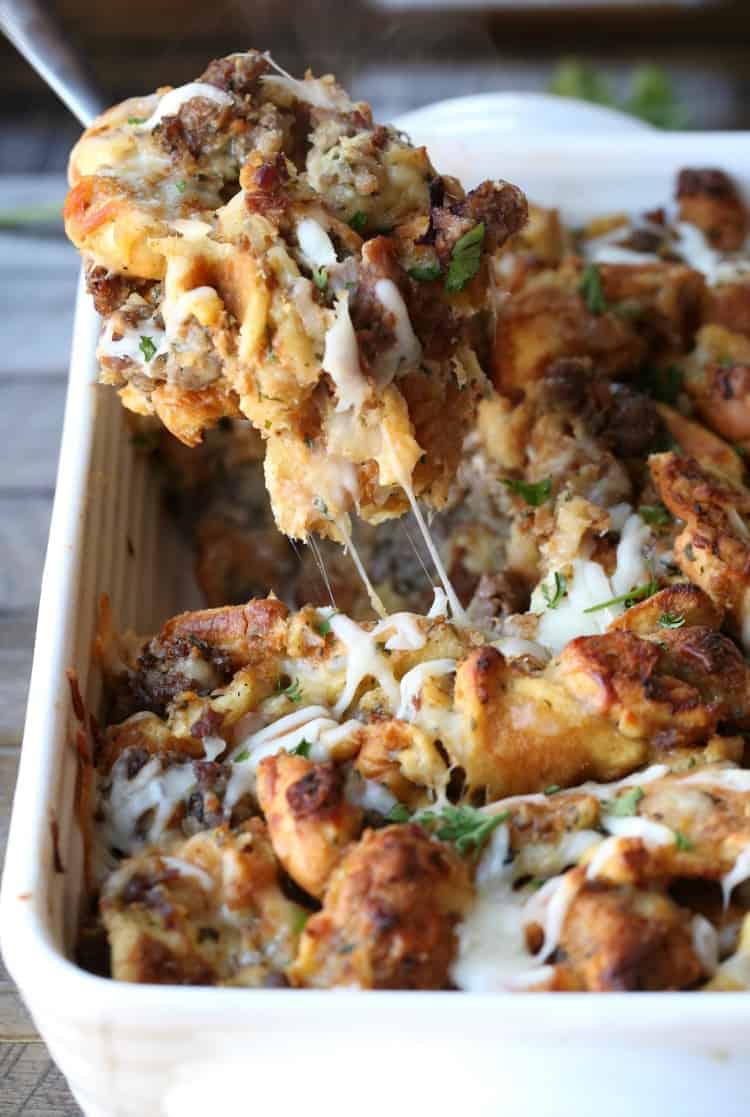 We've got The BEST Stuffing Recipes for your Thanksgiving dinner! Everything from sausage stuffing to vegetarian stuffing right here for you! Hot Dog Bun Stuffing | Easy, Kid Approved Thanksgiving Stuffing Recipe
