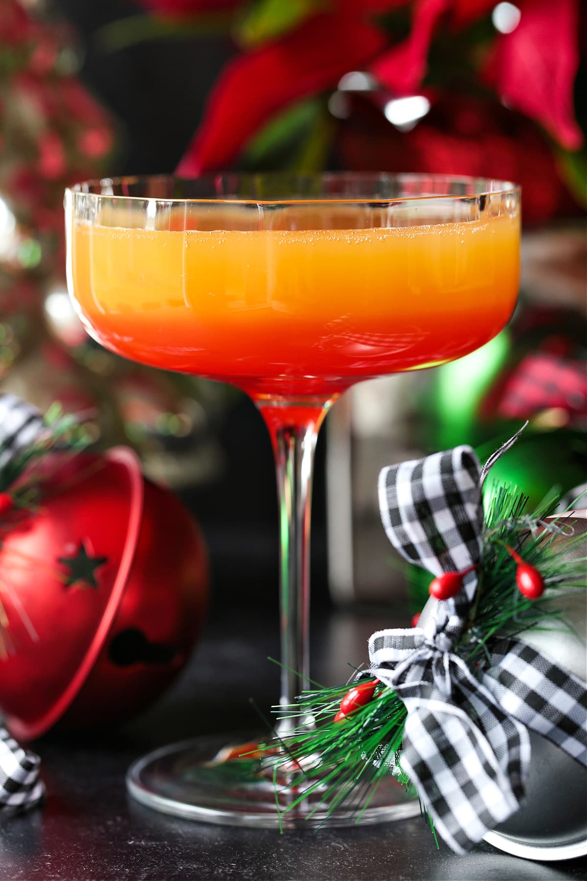 Christmas mimosa recipe with decorations for Christmas