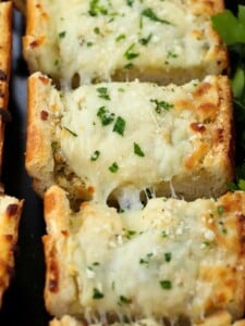 Easy Cheesy Garlic Bread is a garlic bread recipe with mozzarella cheese