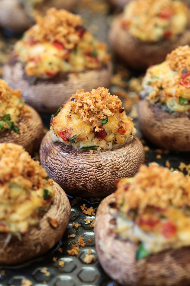 stuffed mushrooms with breadcrumb topping