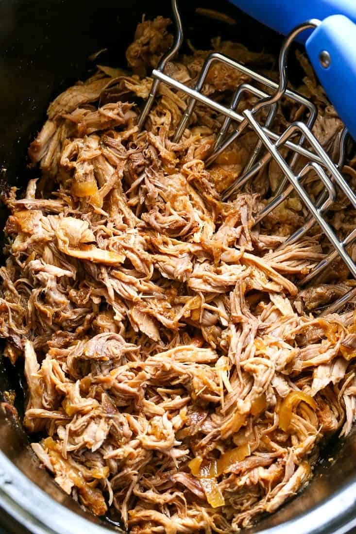 Slow Cooker Pulled Pork (Easy Recipe) - Fifteen Spatulas