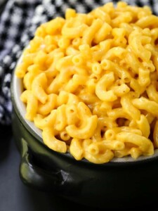 Easy Stove Top Mac and Cheese is an easy dinner recipe