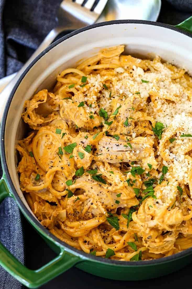 buffalo chicken spaghetti in a green pot