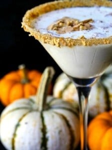 rumchata pumpkin cheesecake martini with graham crackers on top