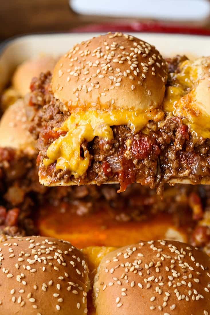 Cheeseburger Casserole recipe is a ground beef filling topped with buns