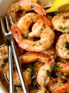 garlic butter shrimp recipe in a bowl