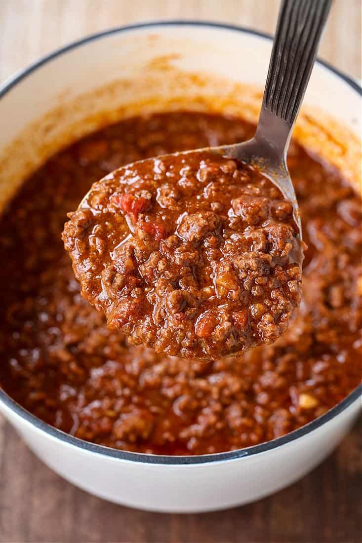 Cincinnati Chili in ladle