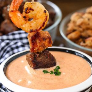 Yum Yum Sauce is a creamy, tangy Japanese hibachi sauce